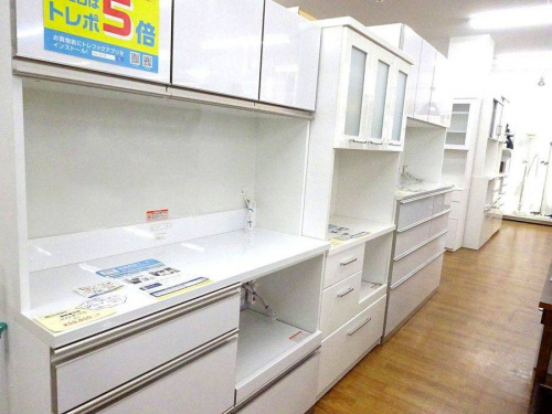 大阪八尾店家具