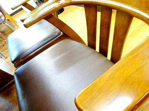 関西の大阪八尾店家具