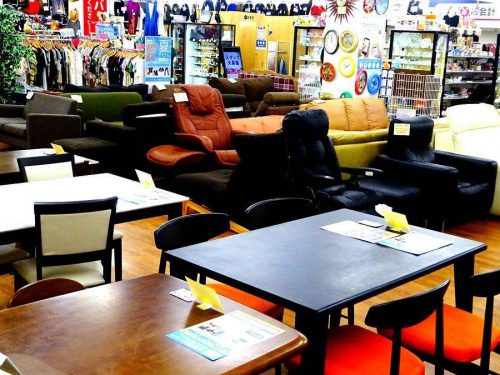 大阪八尾店家具