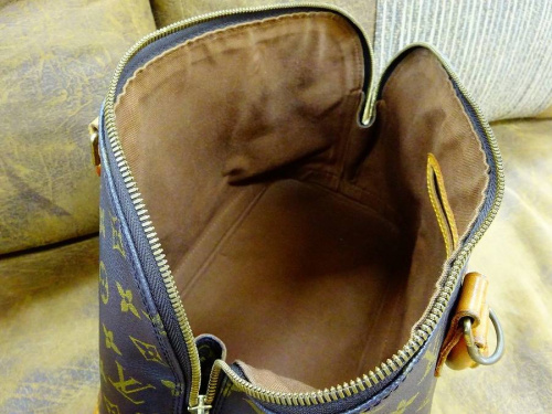 大阪八尾店ブランド