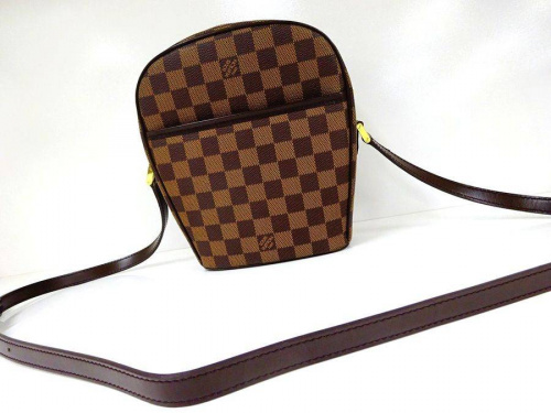 関西の大阪八尾店ブランド