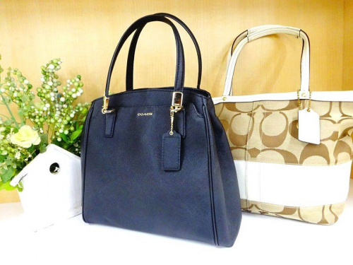 ブランド・ラグジュアリーのCOACH コーチ