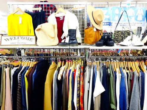 関西の大阪八尾店ファッション
