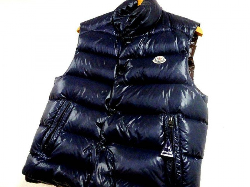 モンクレール（MONCLER）のダウンジャケット