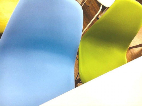 関西の大阪八尾店家具