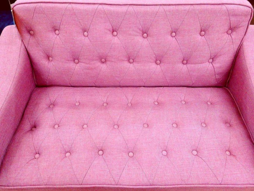 未使用品の家具
