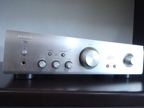 アンプのDENON