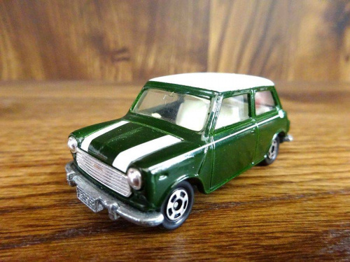 ミニカーのトミカー