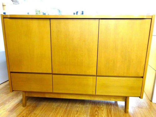 家具のソファ