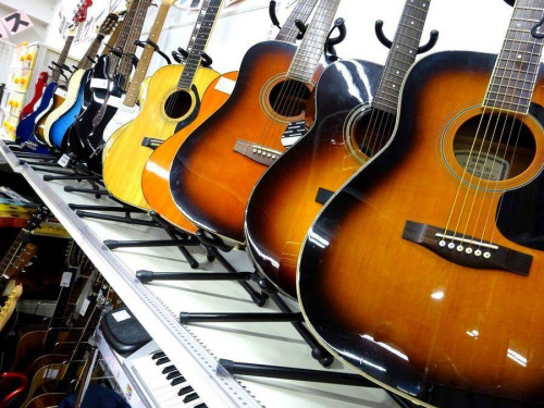 大阪　中古　楽器