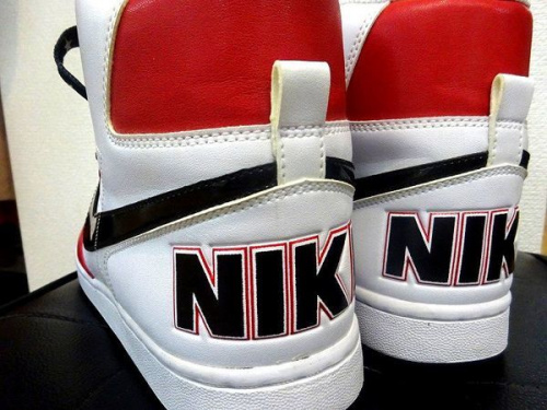 ¥¹¥Ë¡¼¥«¡¼¡¡Çã¼è¡¡Âçºå¤ÎCONVERSE