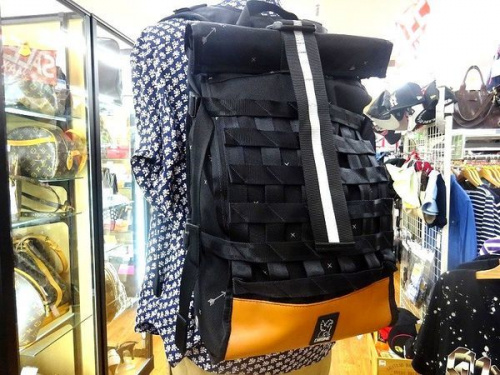 バック　バックパックのCHROME