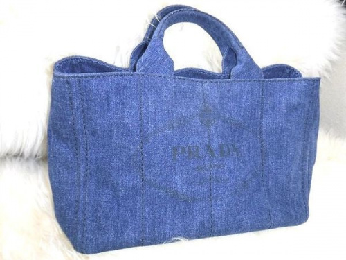 PRADAのバッグ　買取　大阪