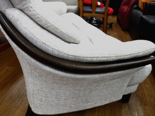 中古家具 八尾のニトリ ソファ
