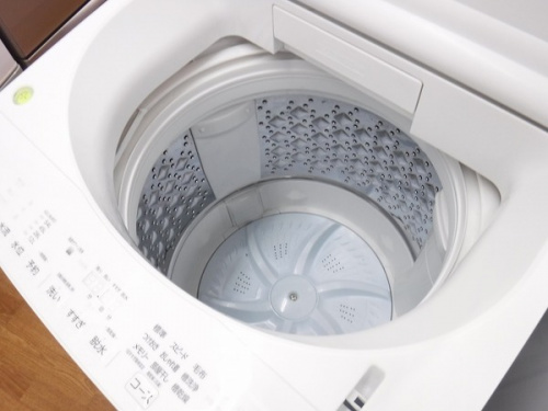 TOSHIBA