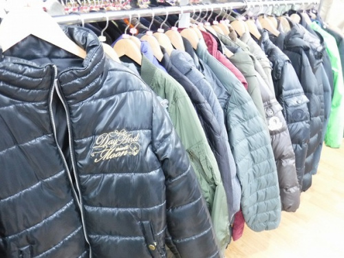 ダウンジャケット