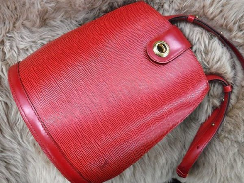 LOUIS VUITTONのルイヴィトン（LOUIS VUITTON）