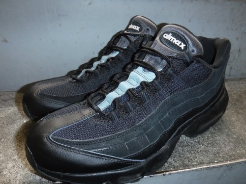 古着　八尾のスニーカー　買取　大阪