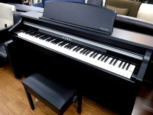 電子ピアノの河合楽器