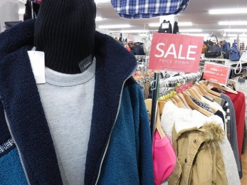 冬物セールのメンズファッション