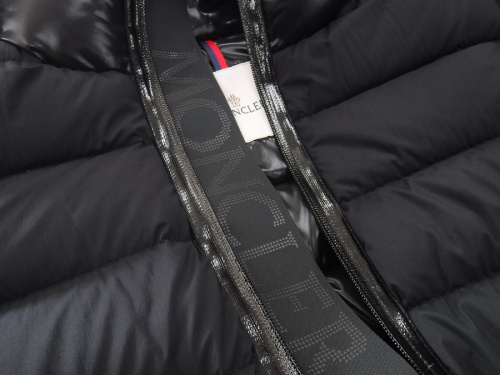 買取 大阪のMONCLER