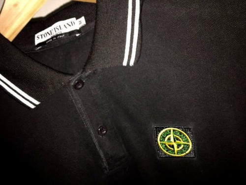 STONE ISLAND ストーンアイランドのポロシャツ　中古　大阪