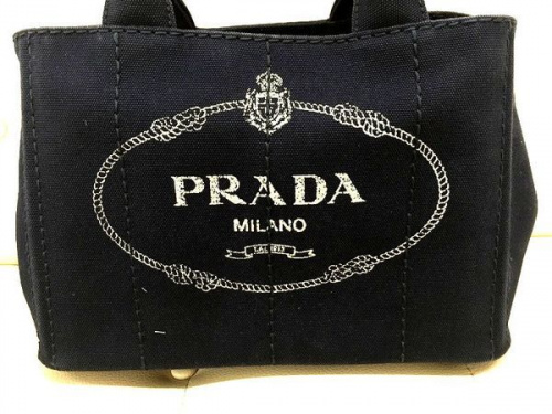 PRADAのﾊﾞｯｸﾞ　中古　大阪