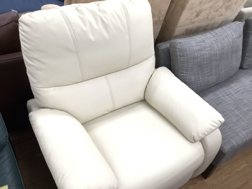 家具　買取　関西の中古家具　八尾　ソファ