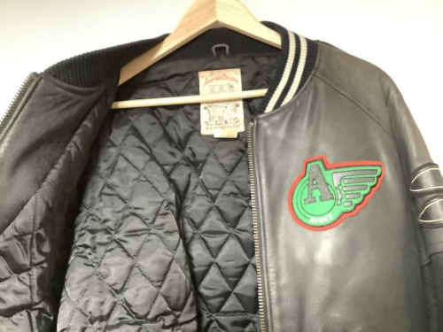 洋服　買取　八尾の古着　八尾　冬物