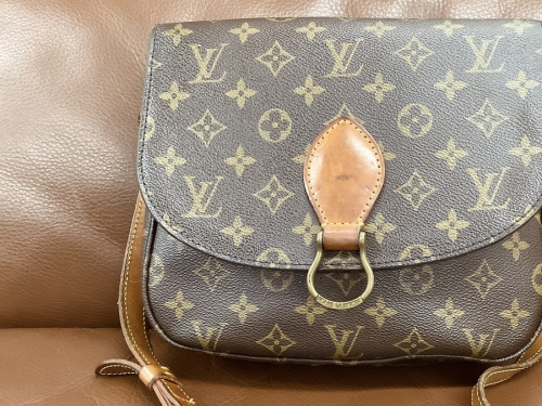 ブランド・ラグジュアリーのLOUIS VUITTON
