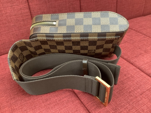 ルイヴィトン LOUIS VUITTONの八尾 ブランド 買取