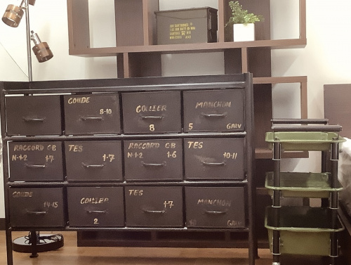 家具　中古　大阪のチェスト