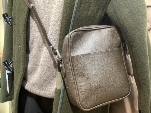 ブランド・ラグジュアリーのLOUIS VUITTON