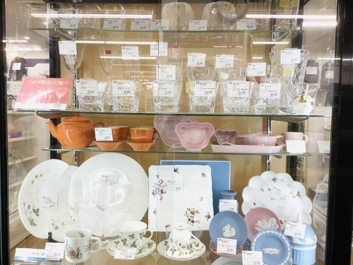 八尾 食器 買取のバカラ 八尾 洋食器
