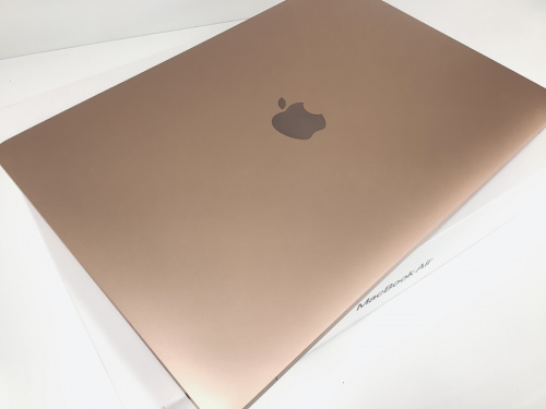 デジタル家電のMacBook Air