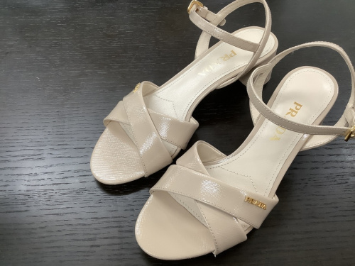 PRADA　中古　大阪のプラダ　買取　大阪