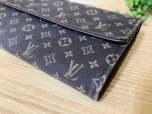 ルイヴィトン 買取 大阪のルイヴィトン 長財布 中古