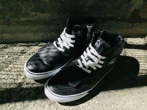 スニーカー　中古　八尾のVANS/ヴァンズ