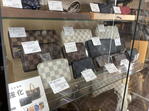 LOUIS VUITTON 八尾