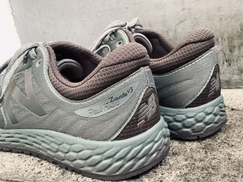 NEW BALANCE/ニューバランスのスニーカー　メンズ　中古