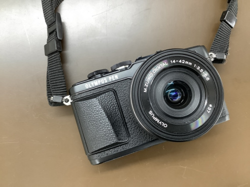 ミラーレス一眼レフカメラの家電 買取 八尾