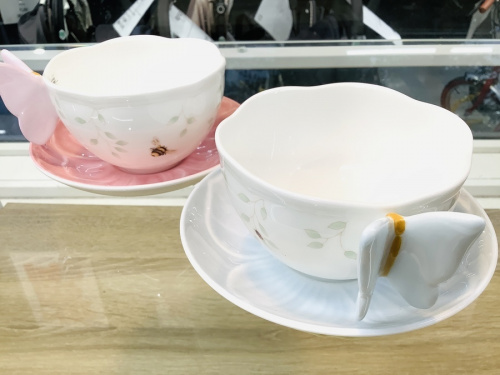 カップ&ソーサーのLENOX