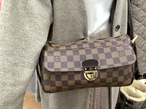 ブランド・ラグジュアリーのLOUIS VUITTON