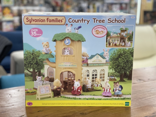 フィギュアの八尾