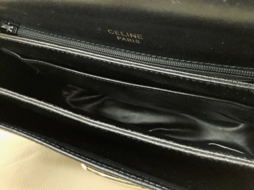 バッグのスマホで購入