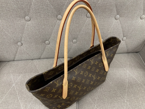 LOUIS VUITTONの関西