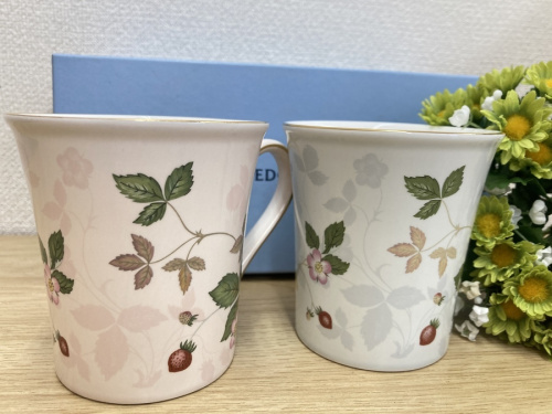 洋食器のマグカップ
