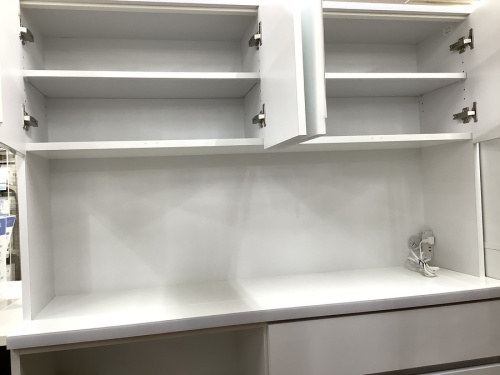 カップボード・食器棚の土井インテリア