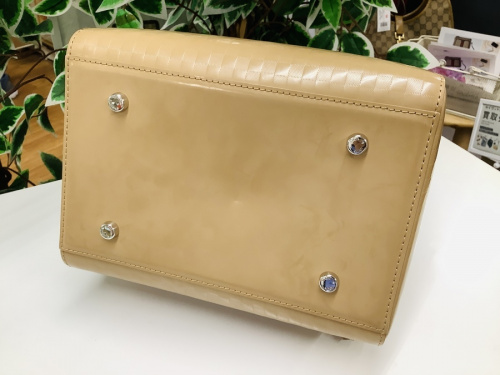 ブランド中古の八尾