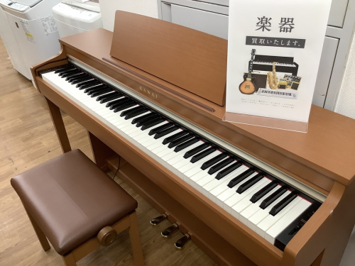 中古楽器の電子ピアノ
